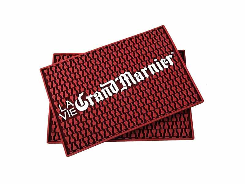 Custom Eco-friendly PVC bar Mats bar Runner OEM Embossed logo bar Drip Mat